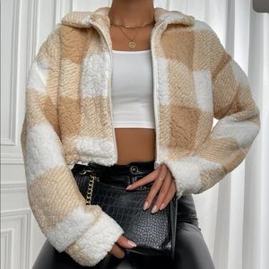 Cute sweater/ zip up